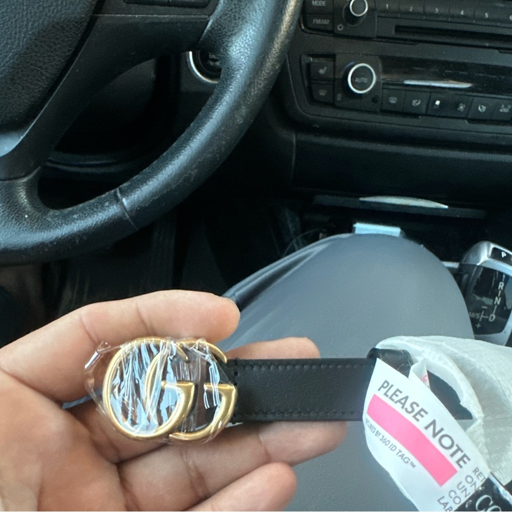 Gucci Black and Gold Belt Elegant Accessory